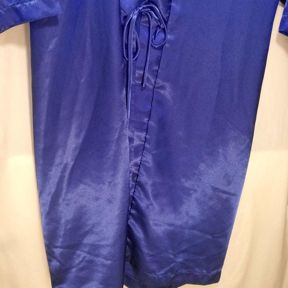 VANDEMERE WOMEN'S ROBE - Picture 2 of 12